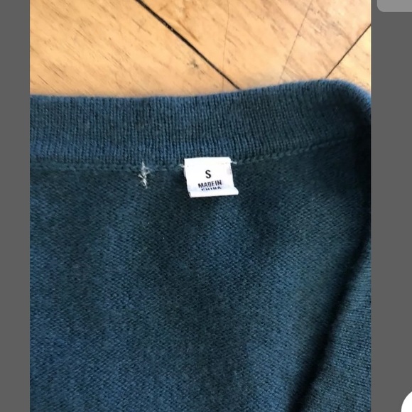 Uniqlo Cashmere V-Neck Sweater Sz S - Picture 3 of 8